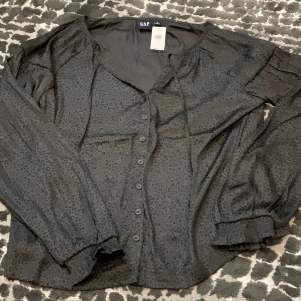 NWT GAP blouse animal print size small
